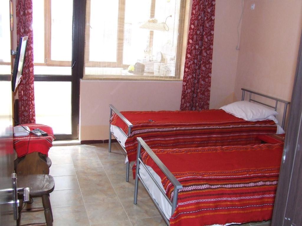 Asparuhov Guest Rooms And Apartments Varna Phòng bức ảnh