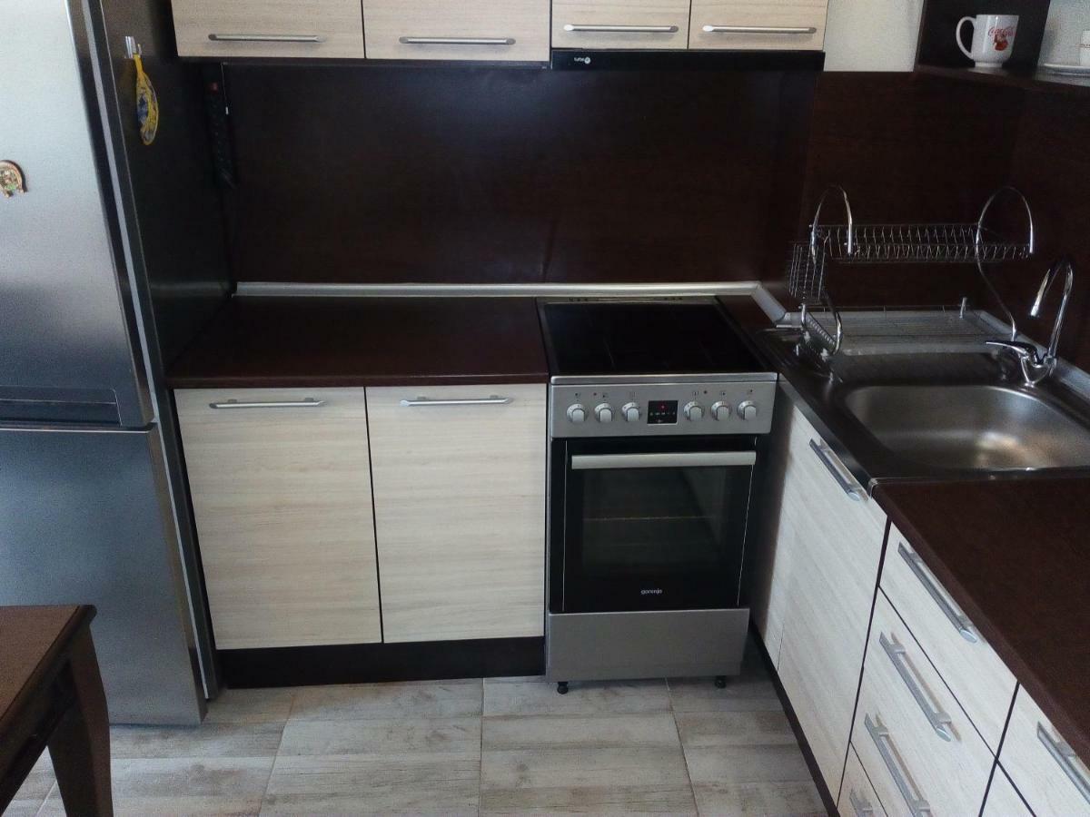 Asparuhov Guest Rooms And Apartments Varna Phòng bức ảnh